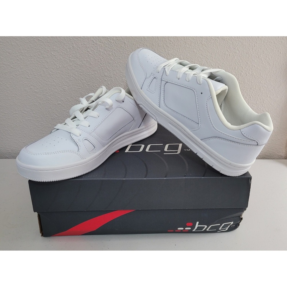 BCG stryker men's white Athletic shoes size 10 NEW With Box
